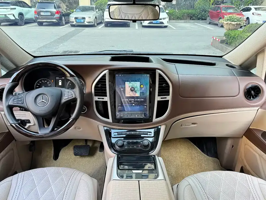 Mercedes-Benz Vito — фото 7