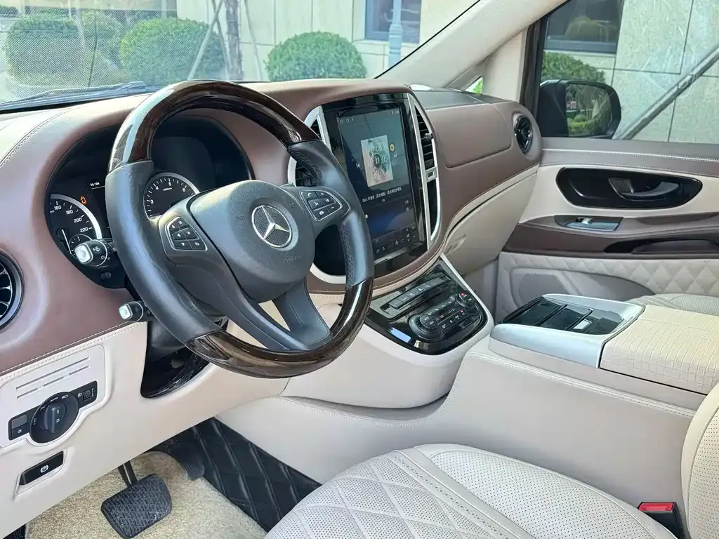 Mercedes-Benz Vito — фото 2