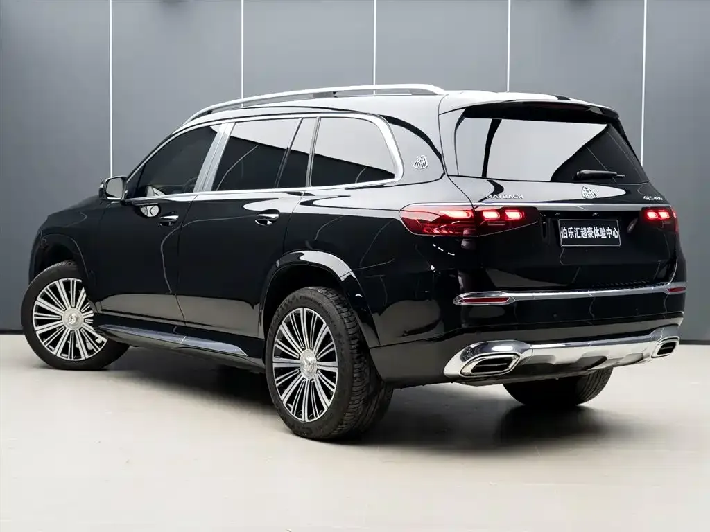 Mercedes-Benz GLS — фото 5