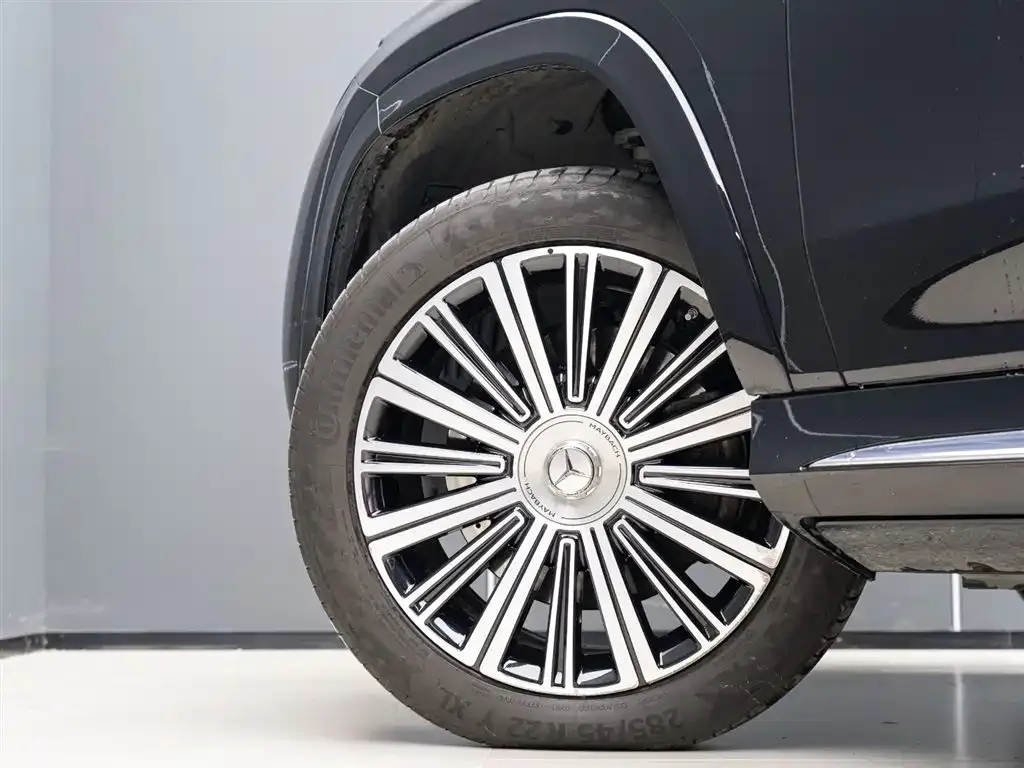 Mercedes-Benz GLS — фото 4