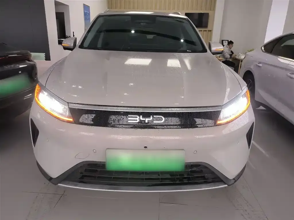 BYD Seal 05 DM-i — фото 3