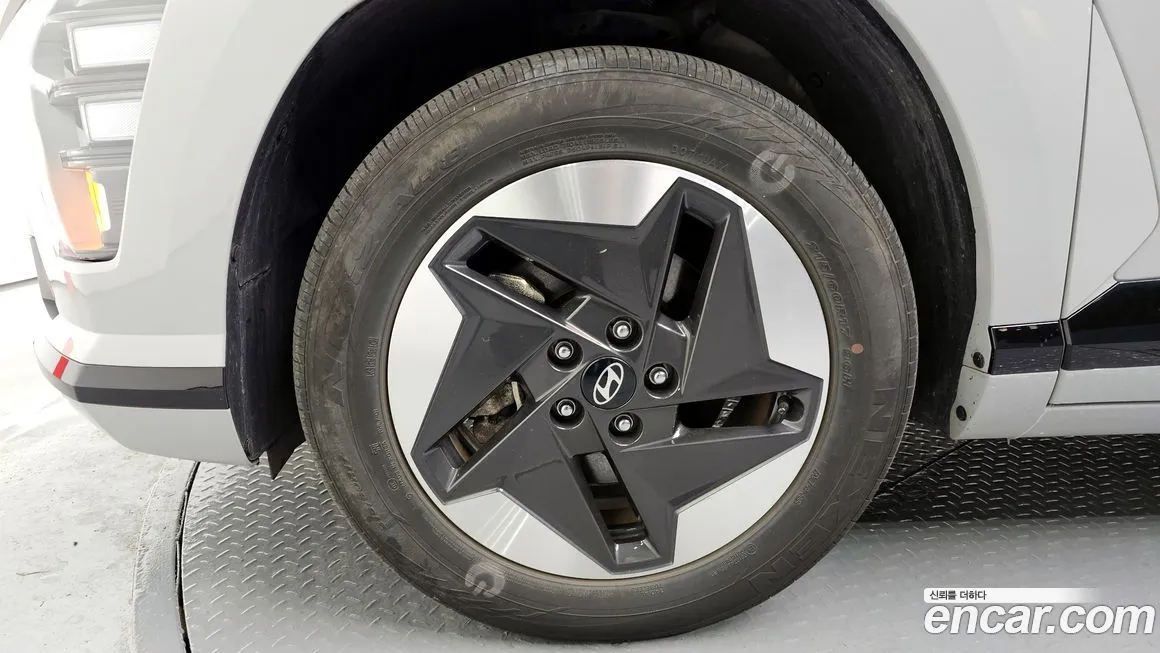 Hyundai Kona 2023 из KR, фото 10