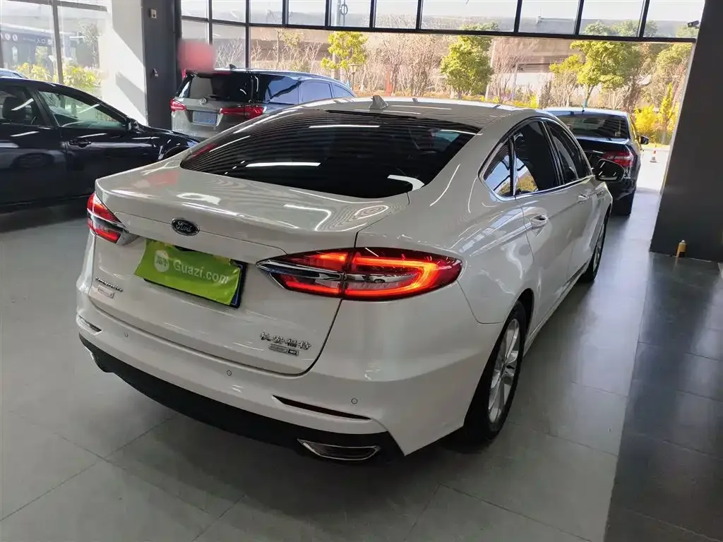 Ford Mondeo 2022 из CN, фото 7