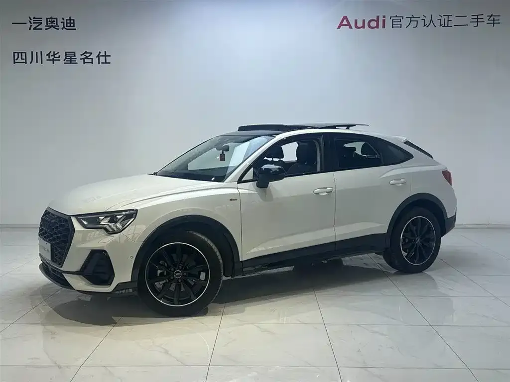 Audi Q3 Sportback — фото 1