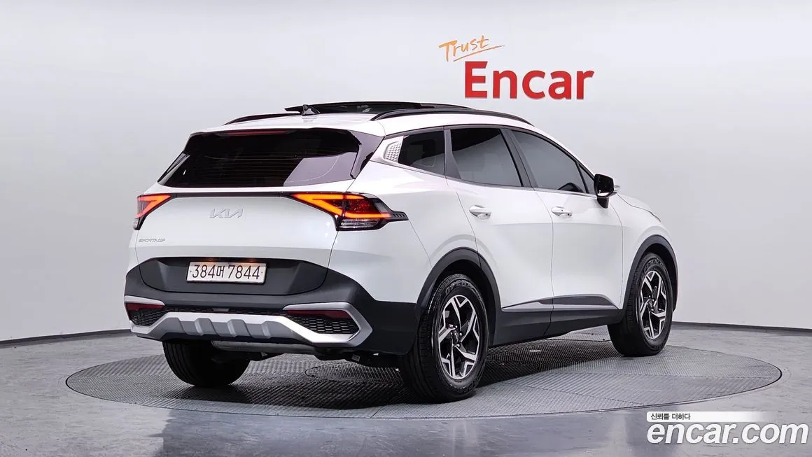 Kia Sportage — фото 2