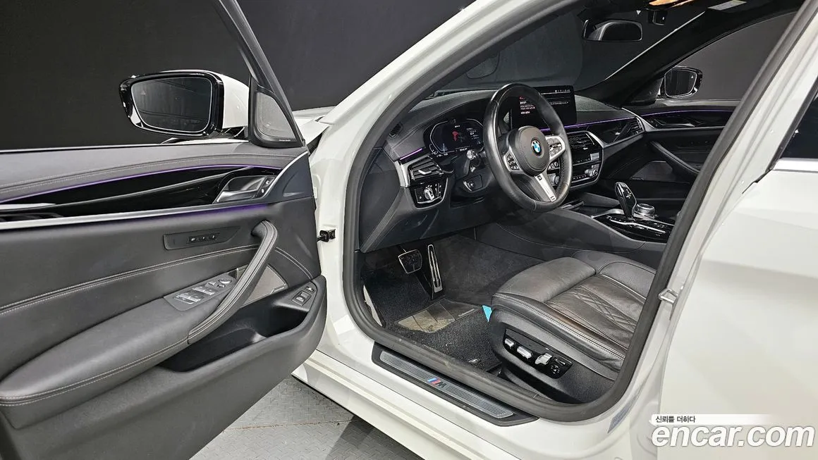 BMW 5-Series 2021 из KR, фото 9