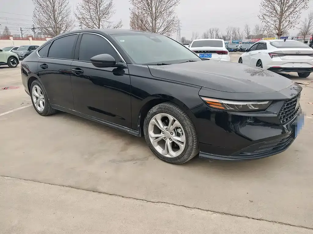 Honda Accord — фото 5
