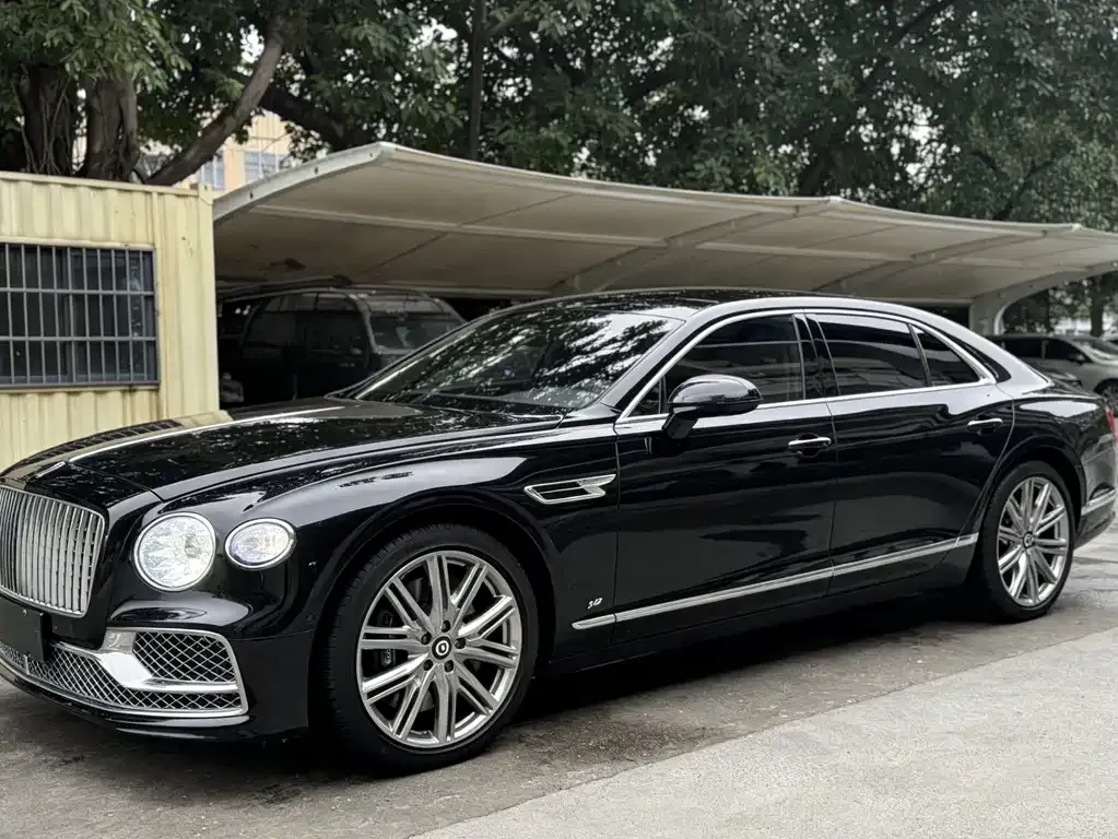Bentley Flying Spur 2021 из CN, фото 1
