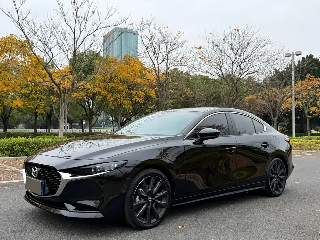 Mazda 3 Axela 2021 из CN, фото 1