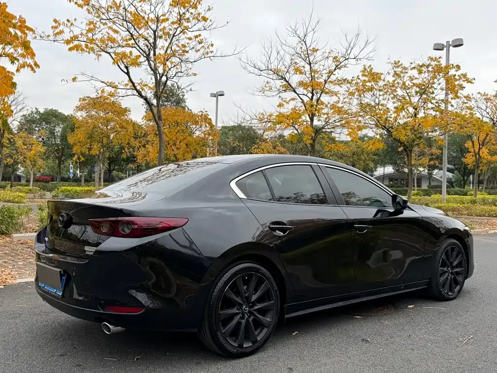 Mazda 3 Axela 2021 из CN, фото 3