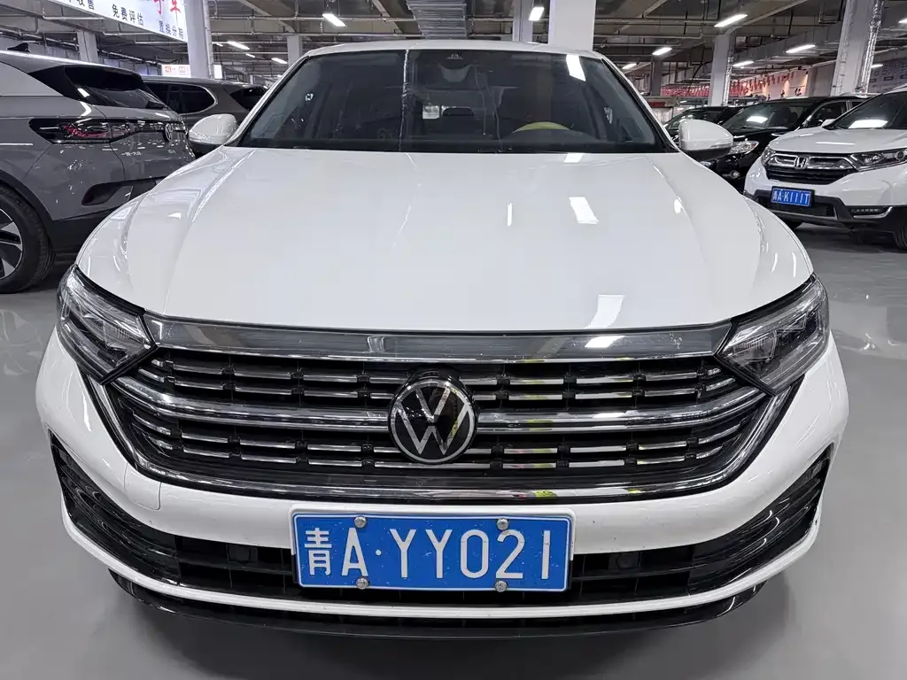 Volkswagen Sagitar 2023 из CN, фото 2