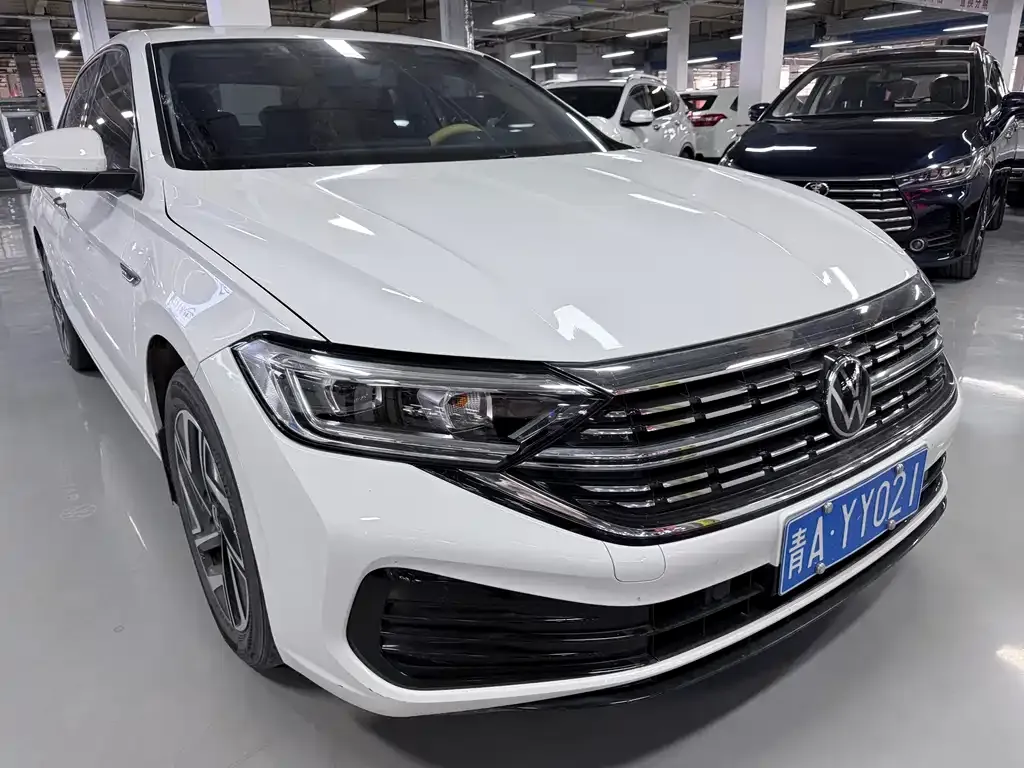 Volkswagen Sagitar 2023 из CN, фото 3