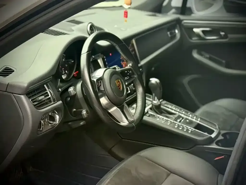 Porsche Macan 2021 из CN, фото 6