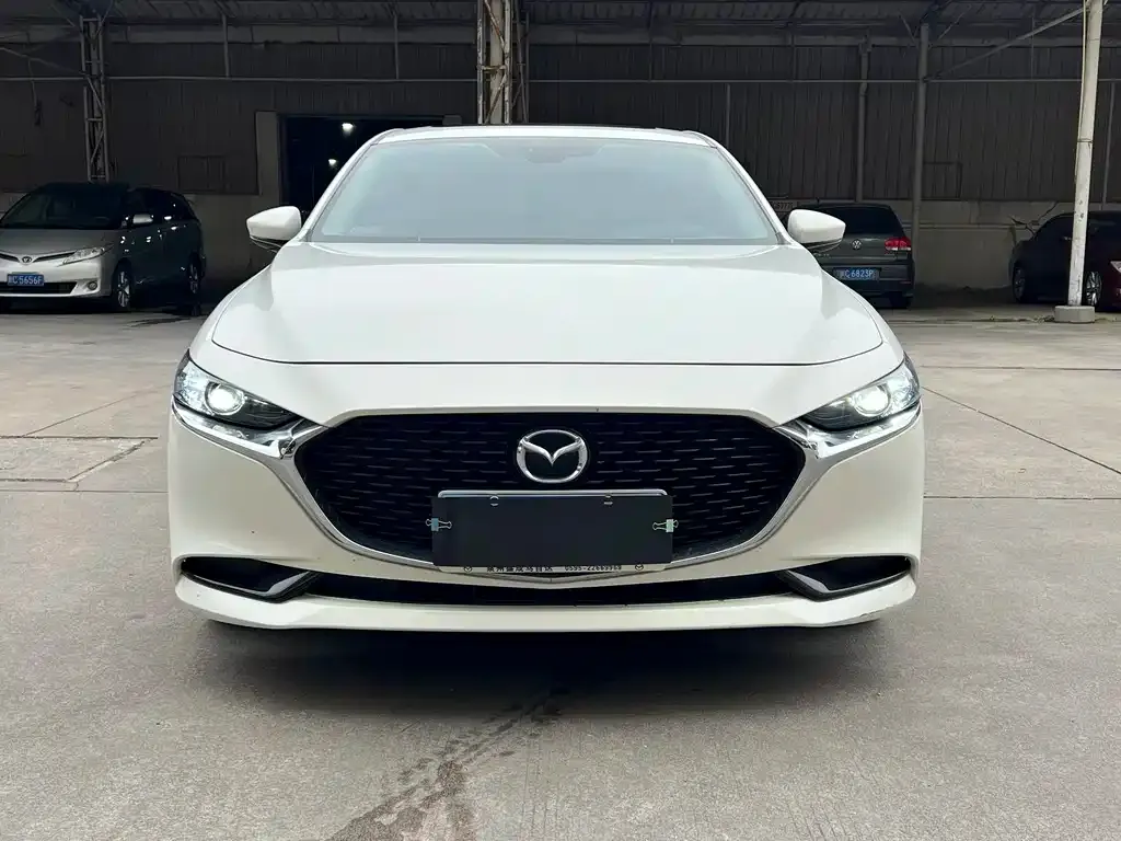 Mazda 3 Axela 2022 из CN, фото 8