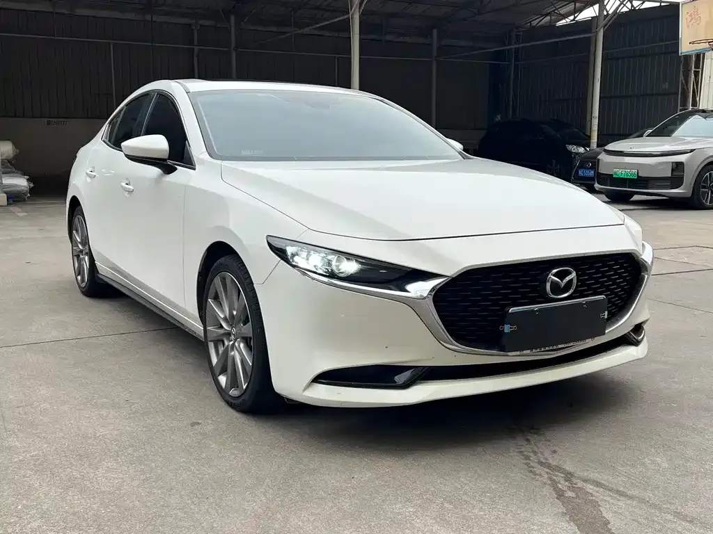 Mazda 3 Axela 2022 из CN, фото 9