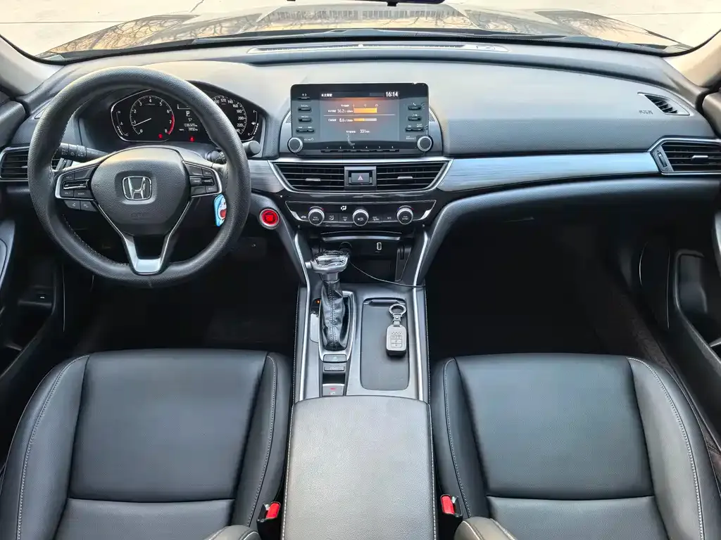 Honda Inspire — фото 4
