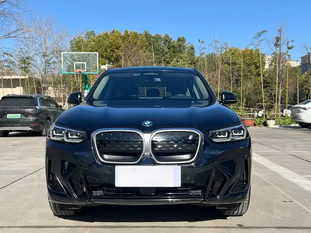 BMW iX3 2023 из CN, фото 4