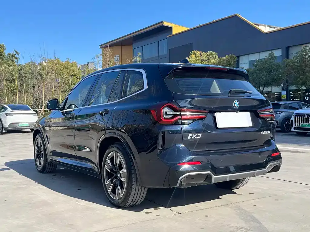 BMW iX3 2023 из CN, фото 10