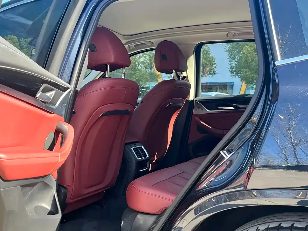BMW iX3 2023 из CN, фото 2