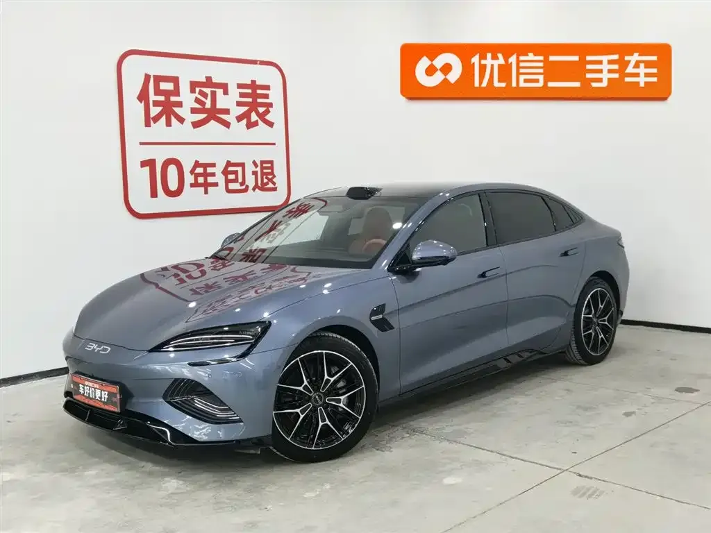 BYD Seal — фото 1