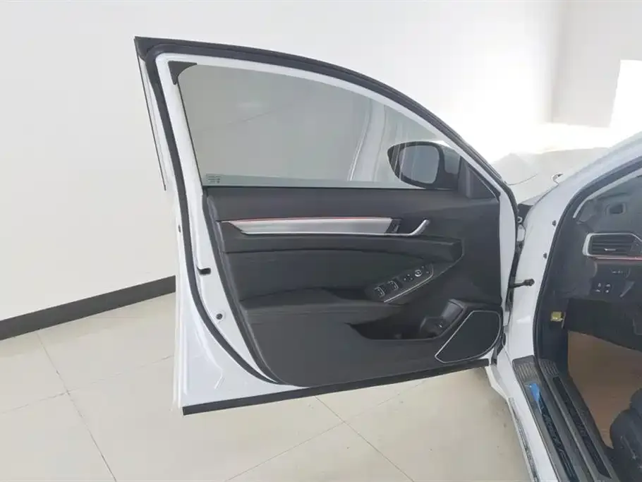 Honda Accord 2022 из CN, фото 7