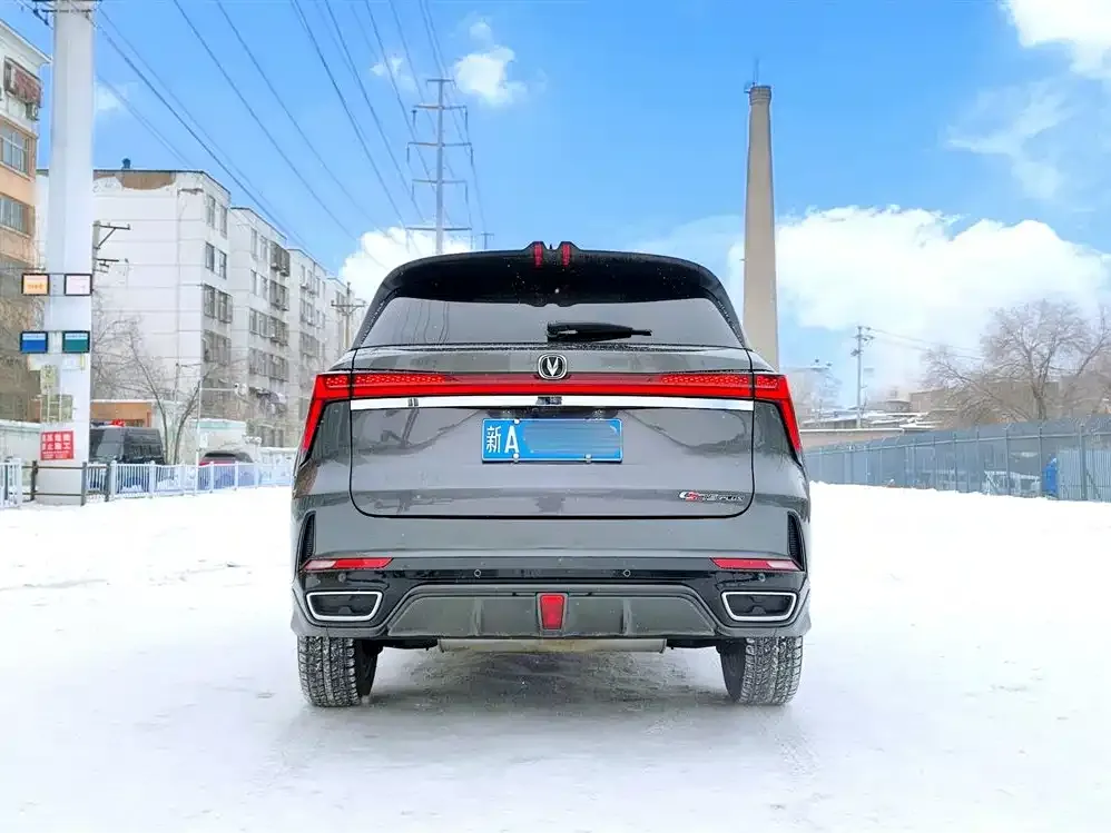 Changan CS75PLUS — фото 3