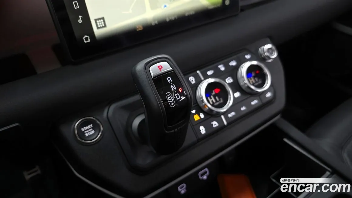 Land Rover Defender 2023 из KR, фото 9