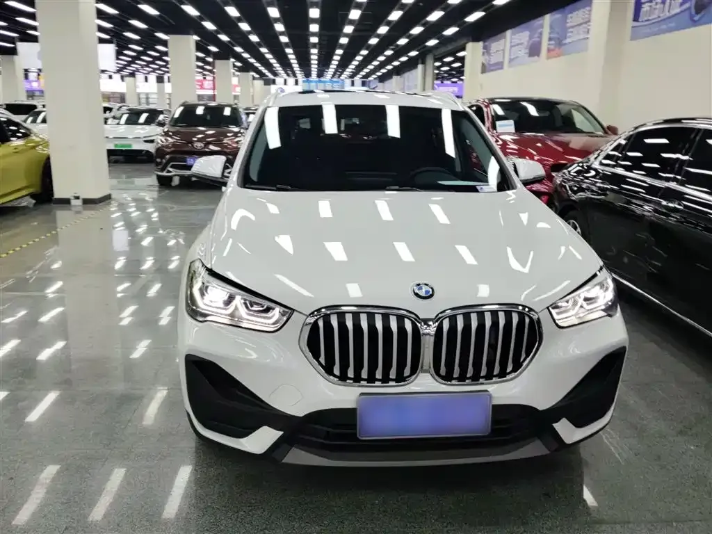 BMW X1 — фото 2