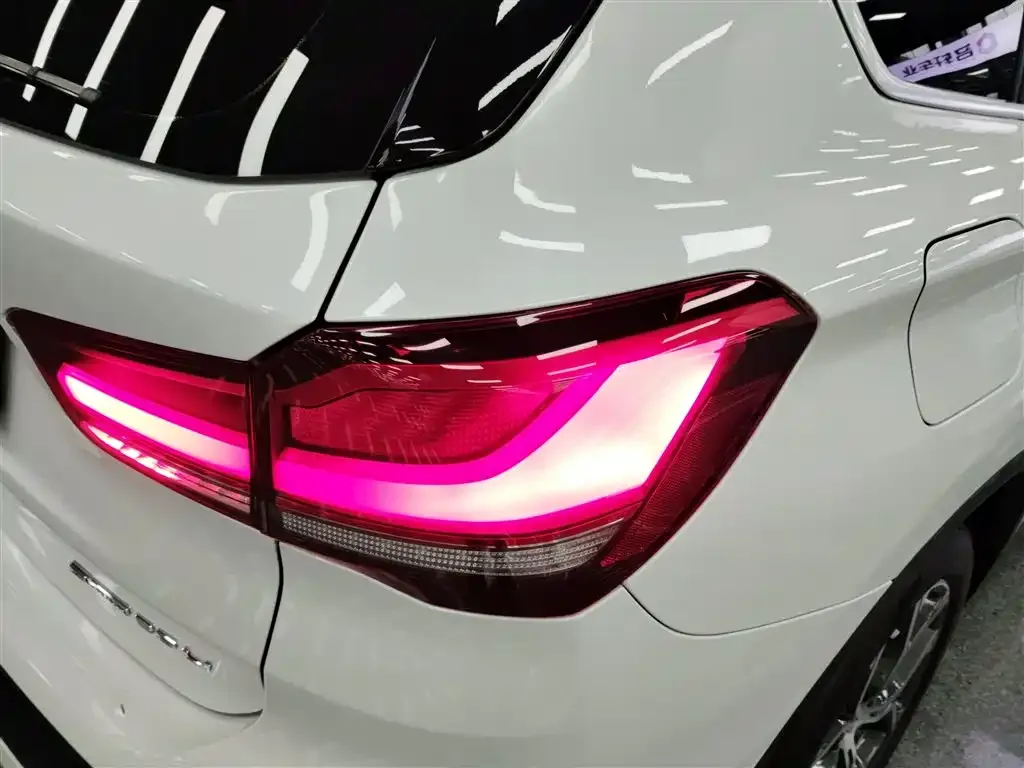 BMW X1 — фото 8