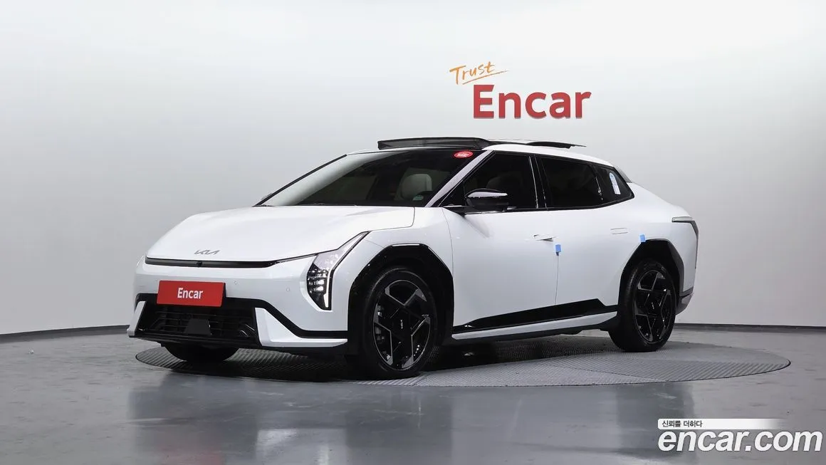 Kia EV4