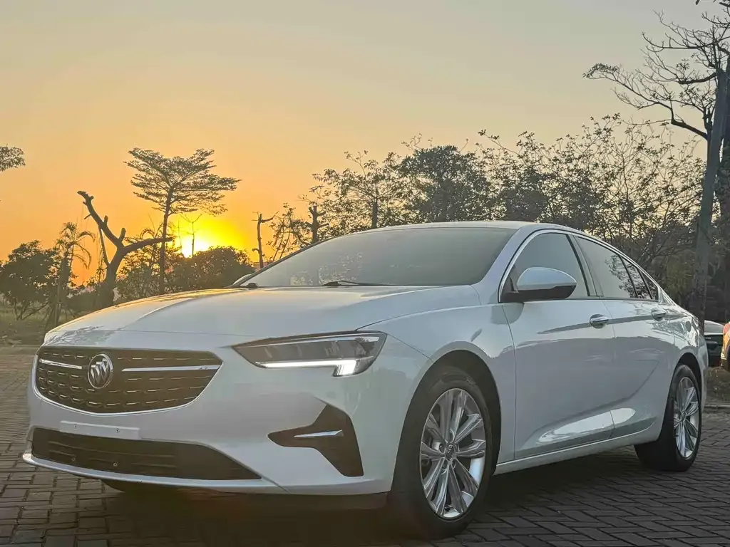 Buick Regal 2022 из CN, фото 1