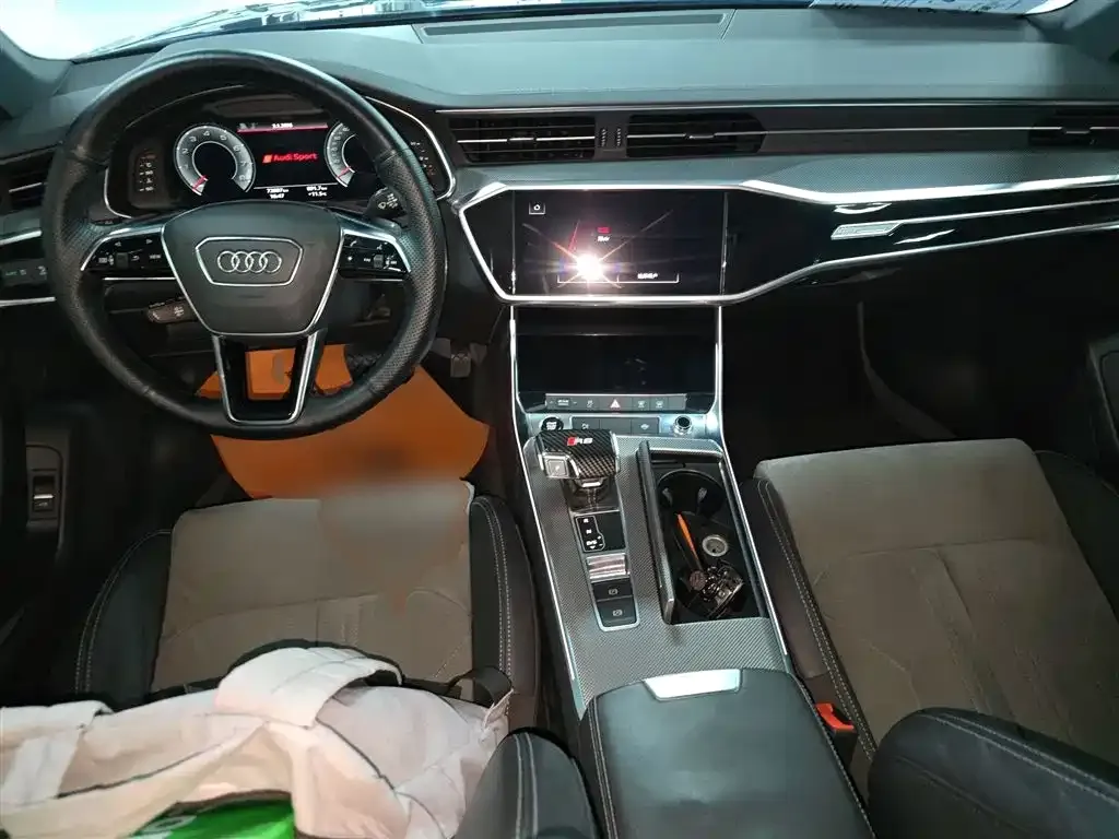 Audi A6L — фото 5