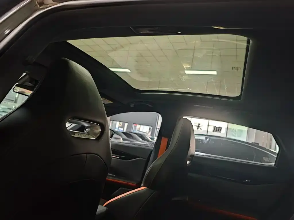 Changan UNI-V 2025 из CN, фото 2