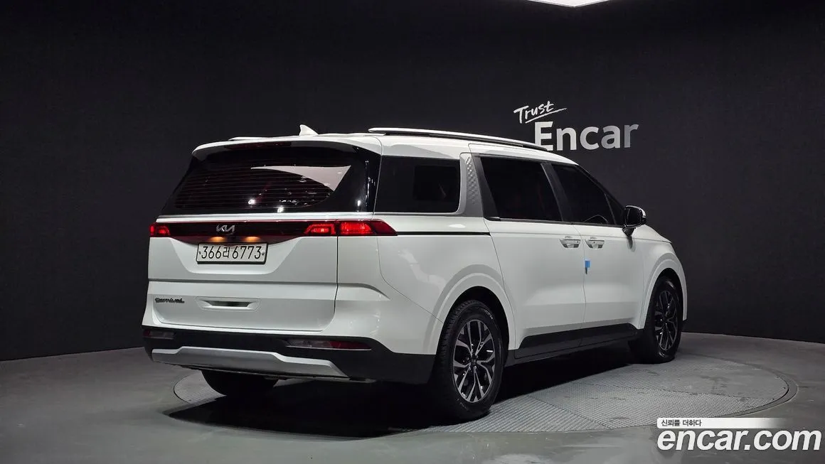 Kia Carnival 2021 из KR, фото 2