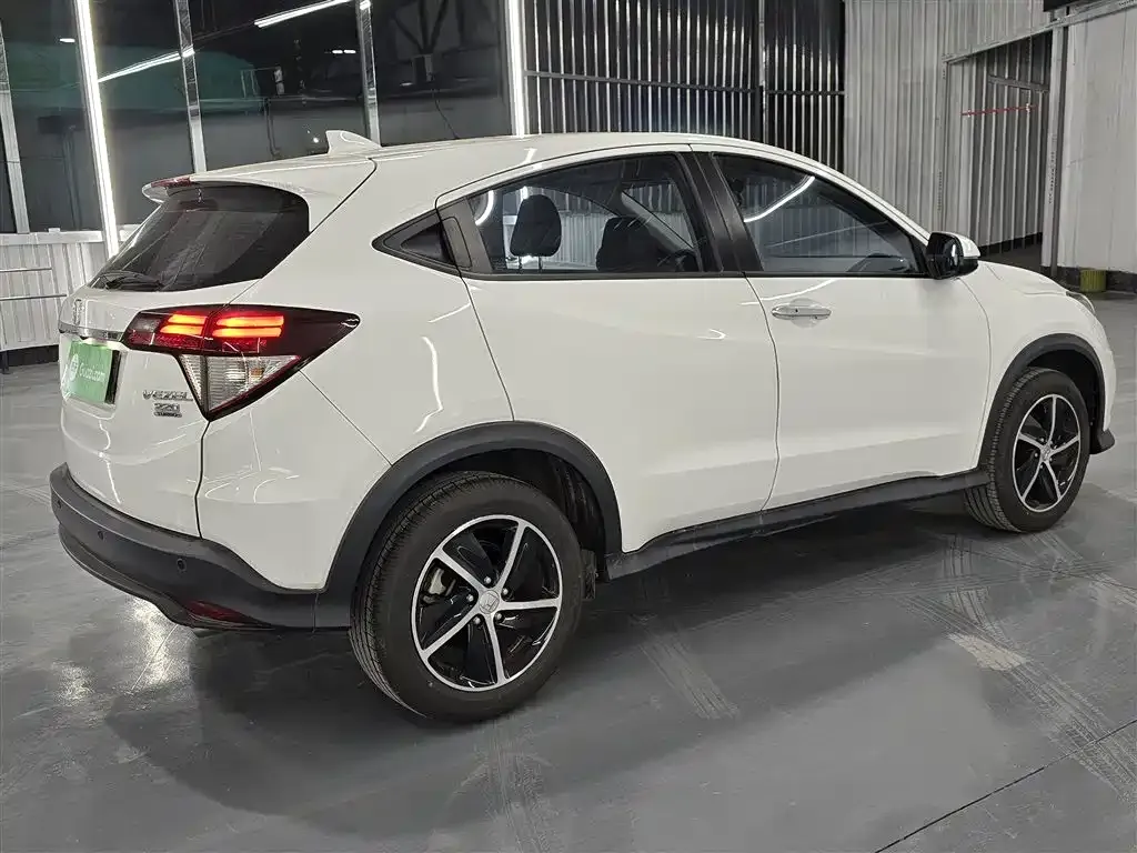 Honda Vezel 2022 из CN, фото 4