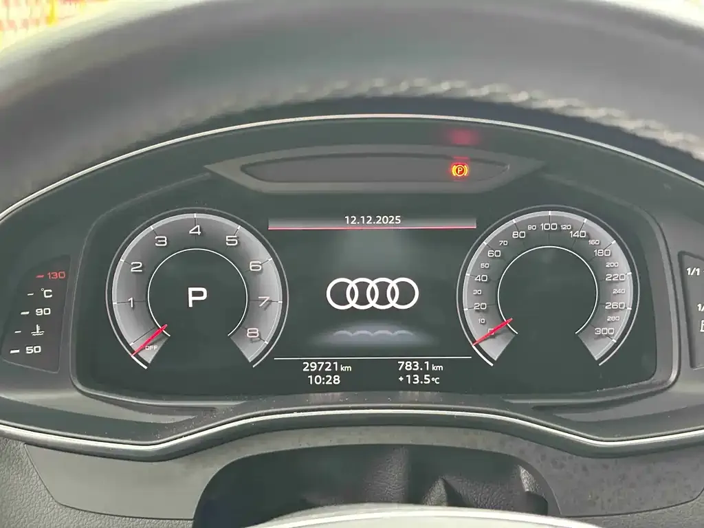 Audi A6L — фото 2
