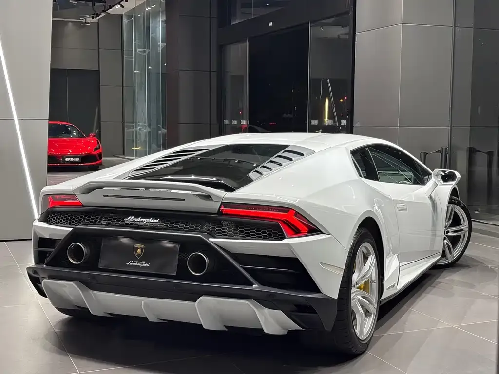 Lamborghini Huracan 2021 из CN, фото 3