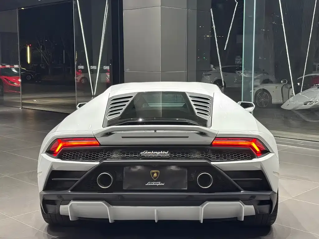 Lamborghini Huracan 2021 из CN, фото 4
