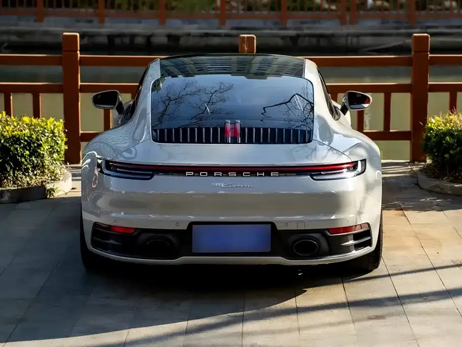 Porsche 911 2023 из CN, фото 8