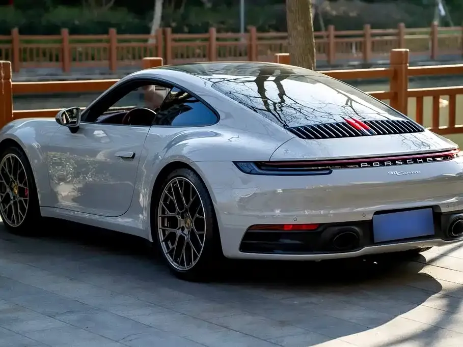 Porsche 911 2023 из CN, фото 9
