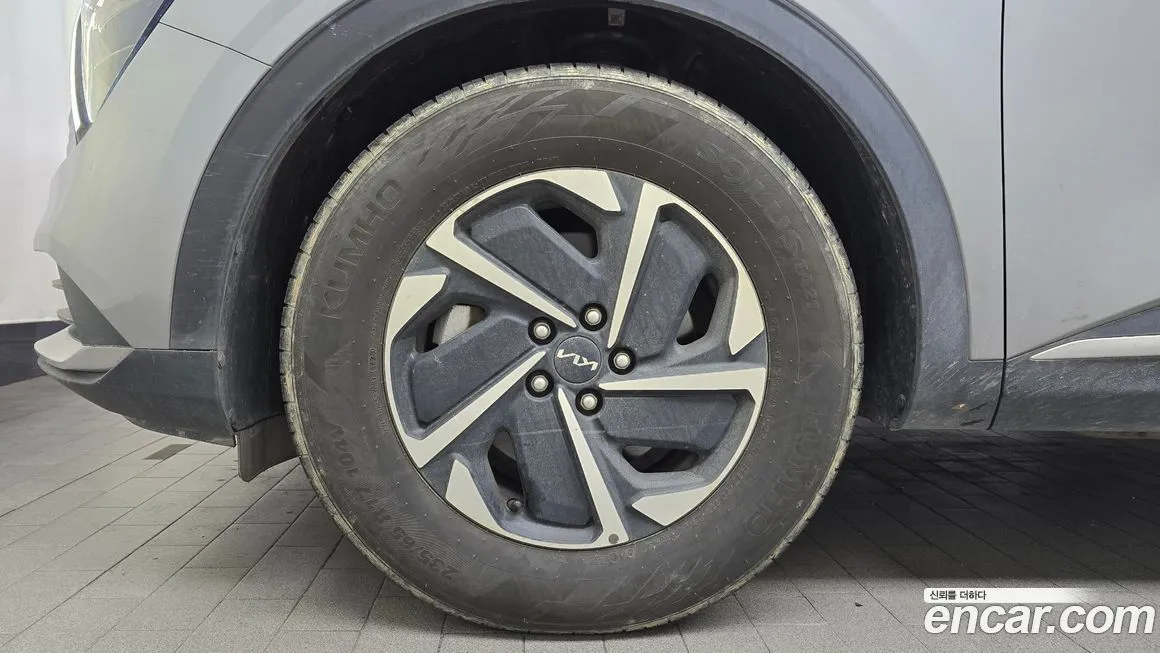 Kia Sportage — фото 10