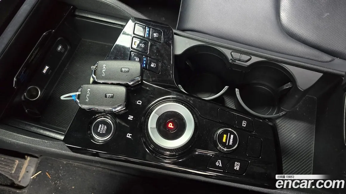 Kia Sportage — фото 7
