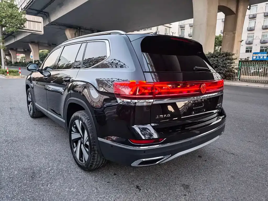 Volkswagen Teramont 2024 из CN, фото 9