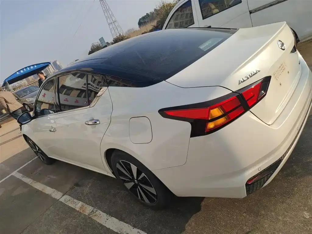 Nissan Teana 2022 из CN, фото 8