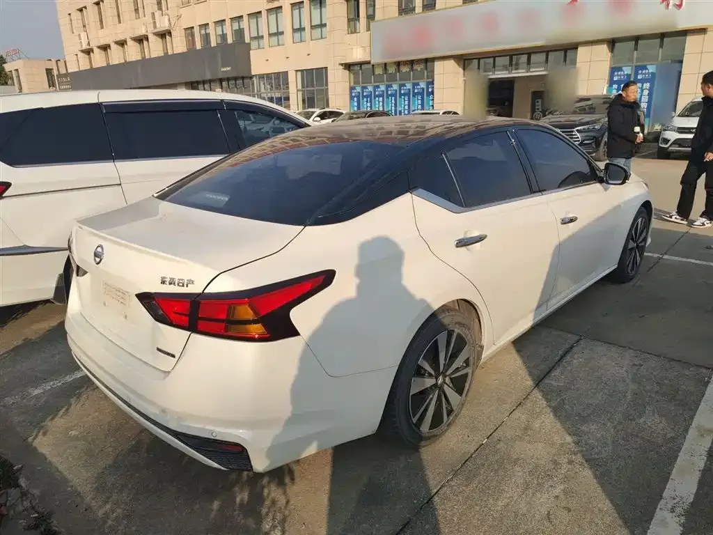 Nissan Teana 2022 из CN, фото 2