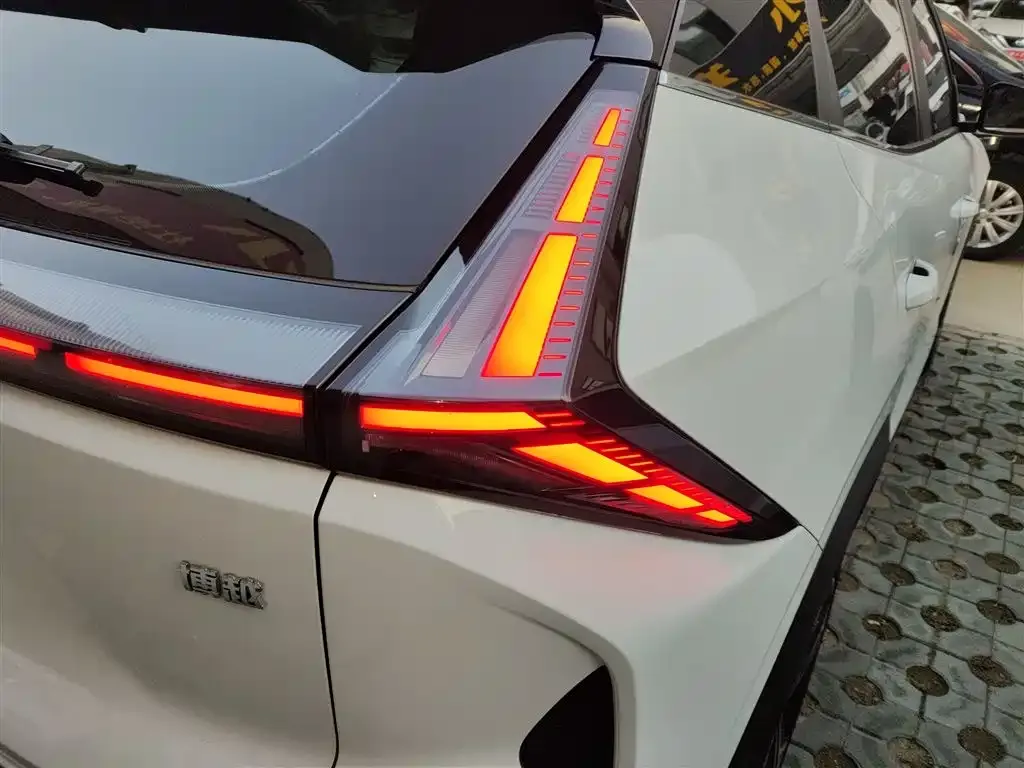 Geely Boyue 2023 из CN, фото 8