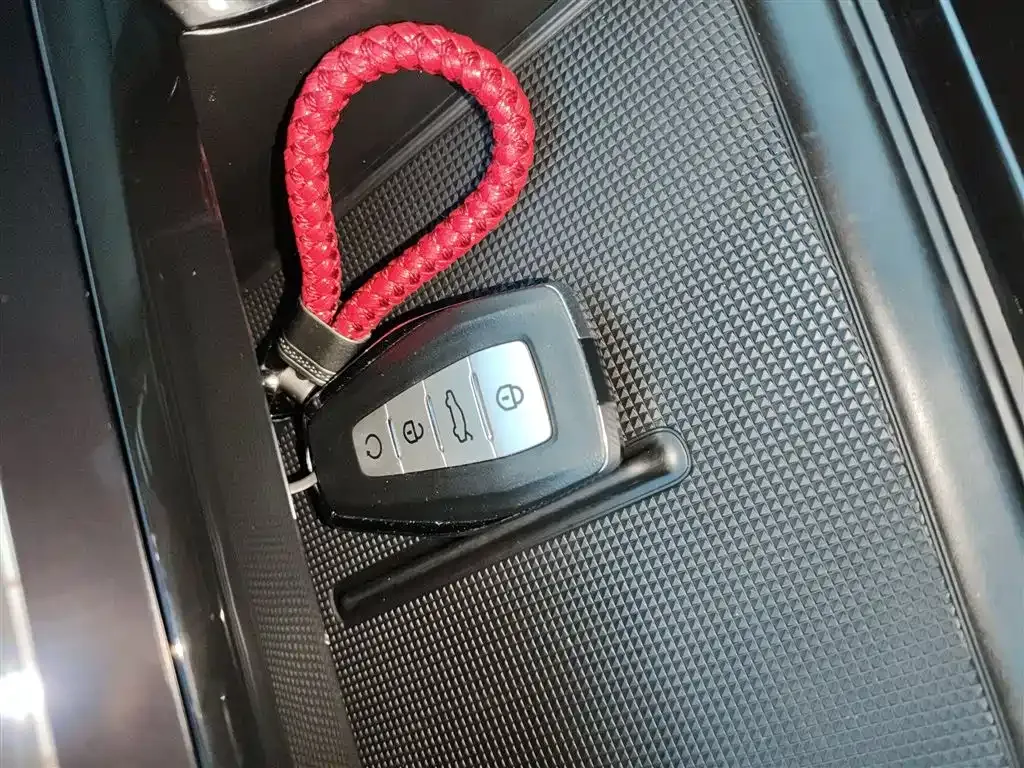 Geely Boyue 2023 из CN, фото 10
