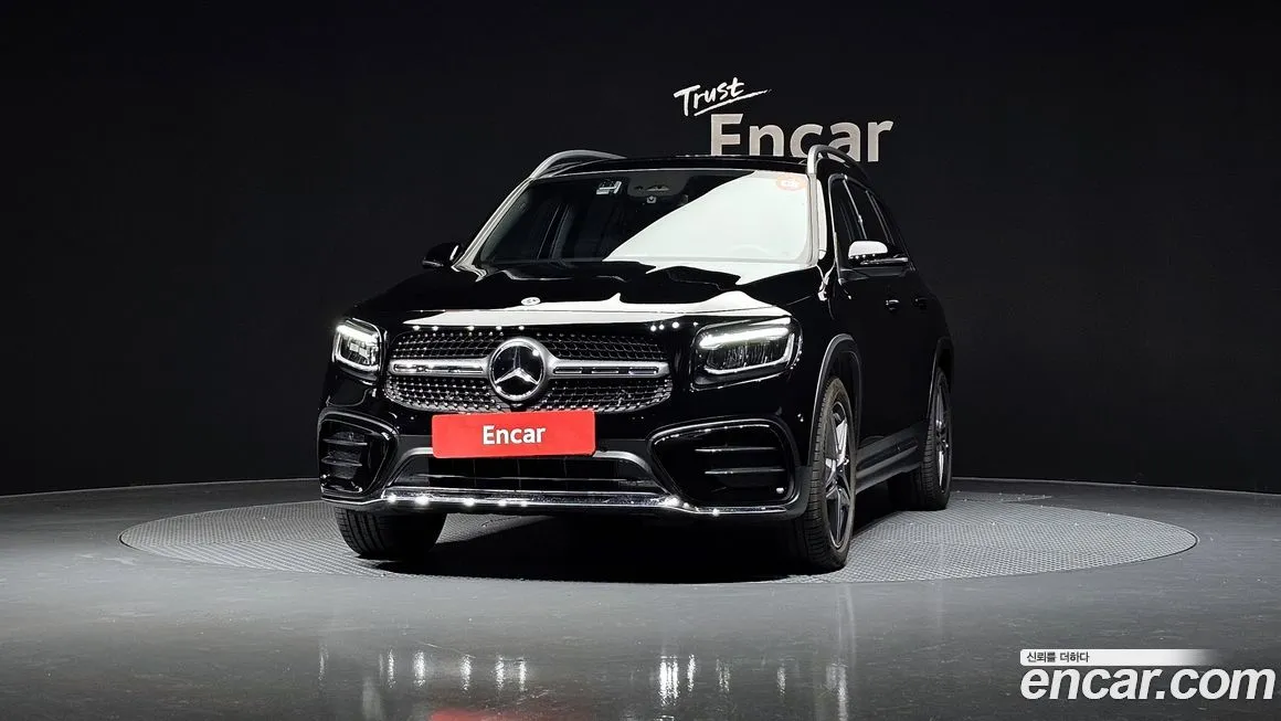 Mercedes-Benz GLB-Class — фото 2