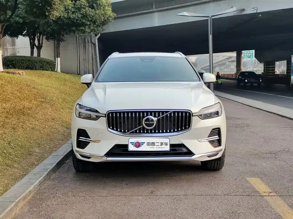 Volvo XC60 2024 из CN, фото 7