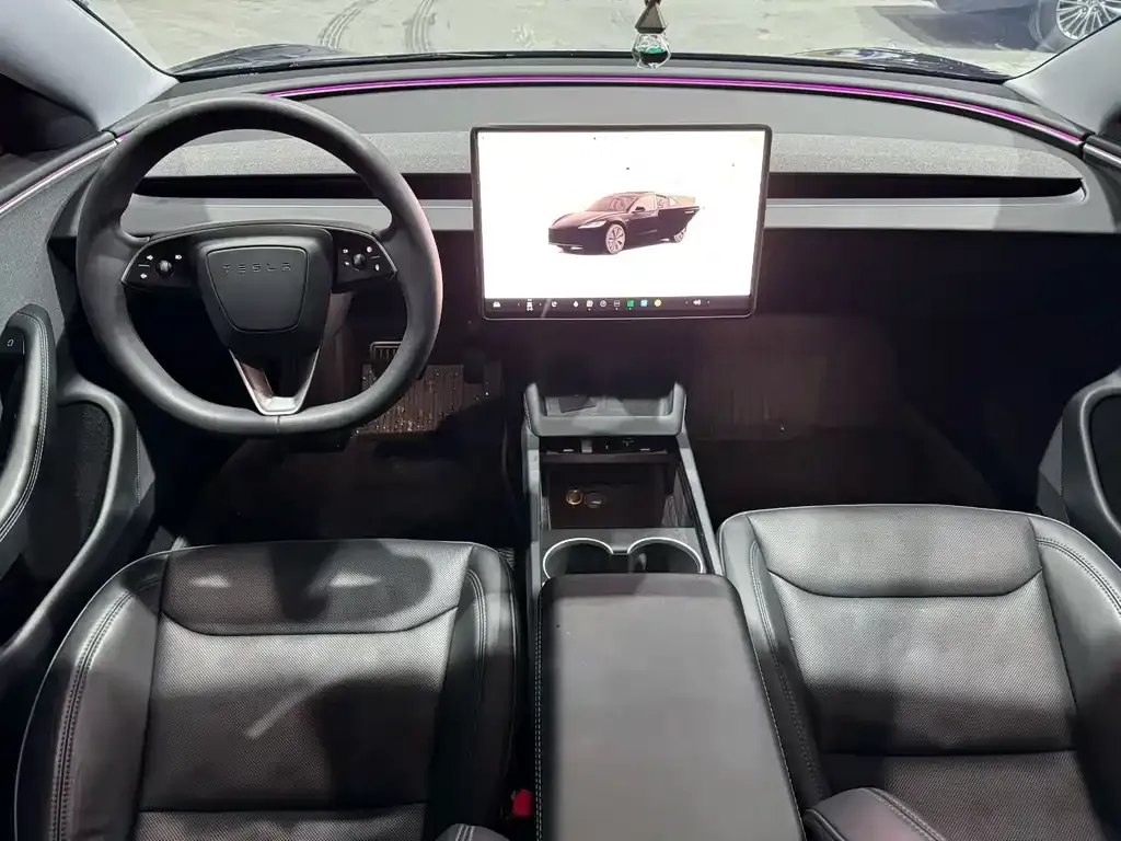 Tesla Model 3 2024 из CN, фото 2